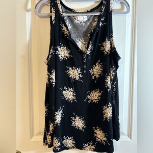 24/7 XL v/neck sleeveless top